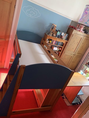 Solid pine frame childs cabin - solid,